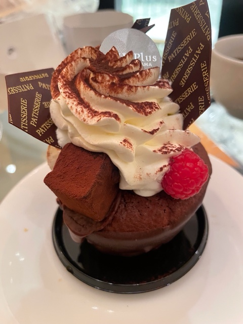 横浜店あやかです