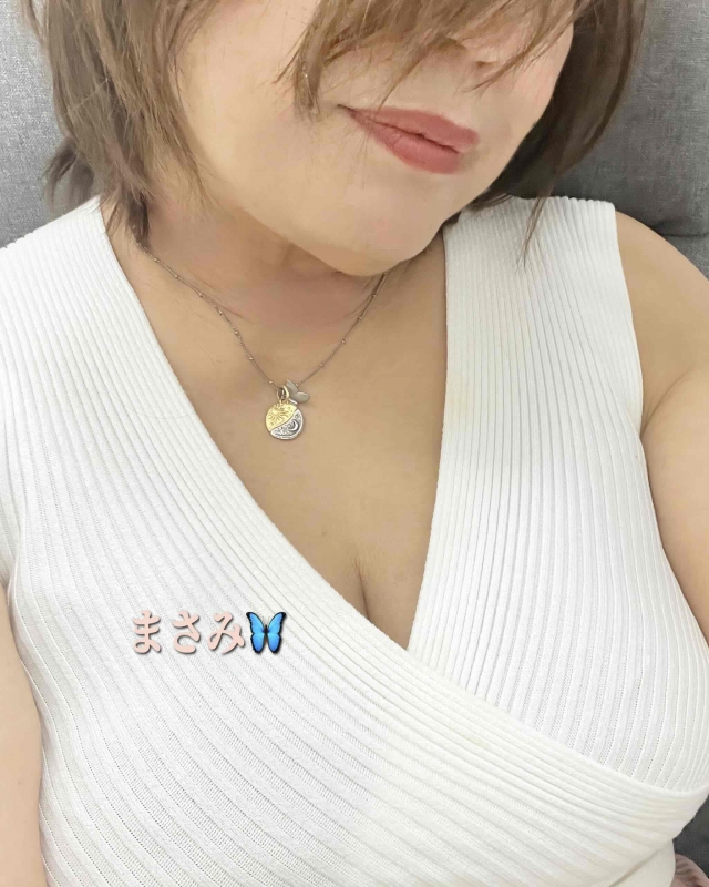完熟ばなな川崎店 まさみです。