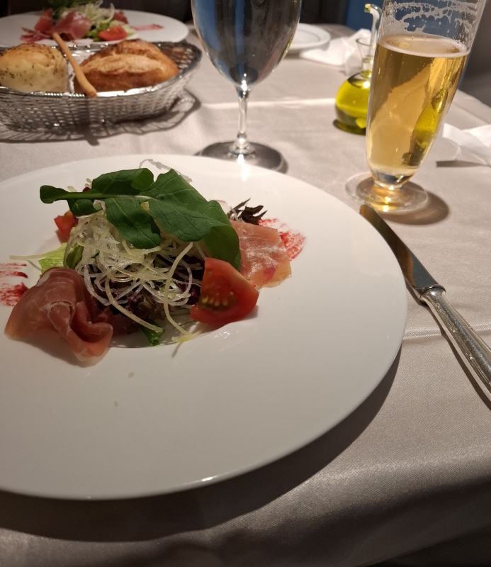 完熟バナナ川崎店　あみかです。